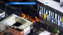 Zamieszki antyimigracyjne w Belfaście po ataku nożownika, płoną samochody