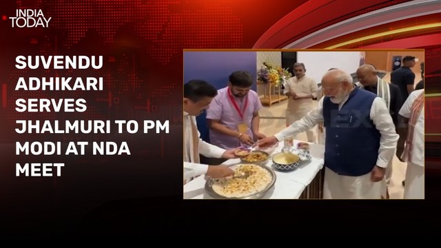 Video: PM Modi enjoys jhalmuri at NDA meet in Delhi's Bharat Mandapam