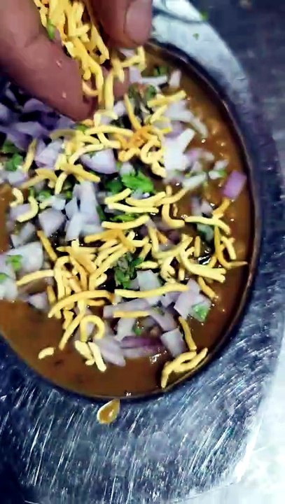 Halwai Style Chhole Samosa | Matar Chhole Aur Chatpati Chutney Ka Swad