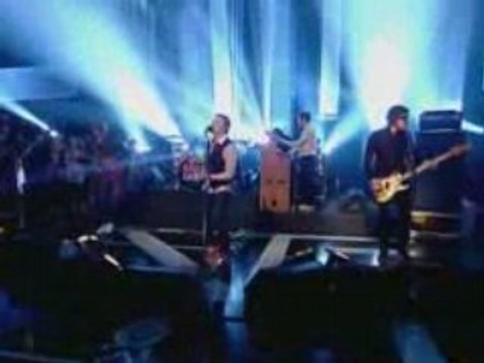 Kaiser Chiefs - Ruby (Live Jools Holland 2007)