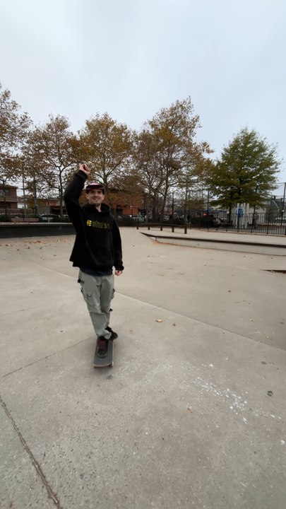 Switch Blade Skateboarding Edit for IG