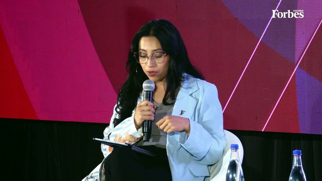 Impulsando el futuro a través de la innovación y compromiso social ¦ Foro Mujeres Poderosas (1080p_60fps_H264-128kbit_AAC-español)