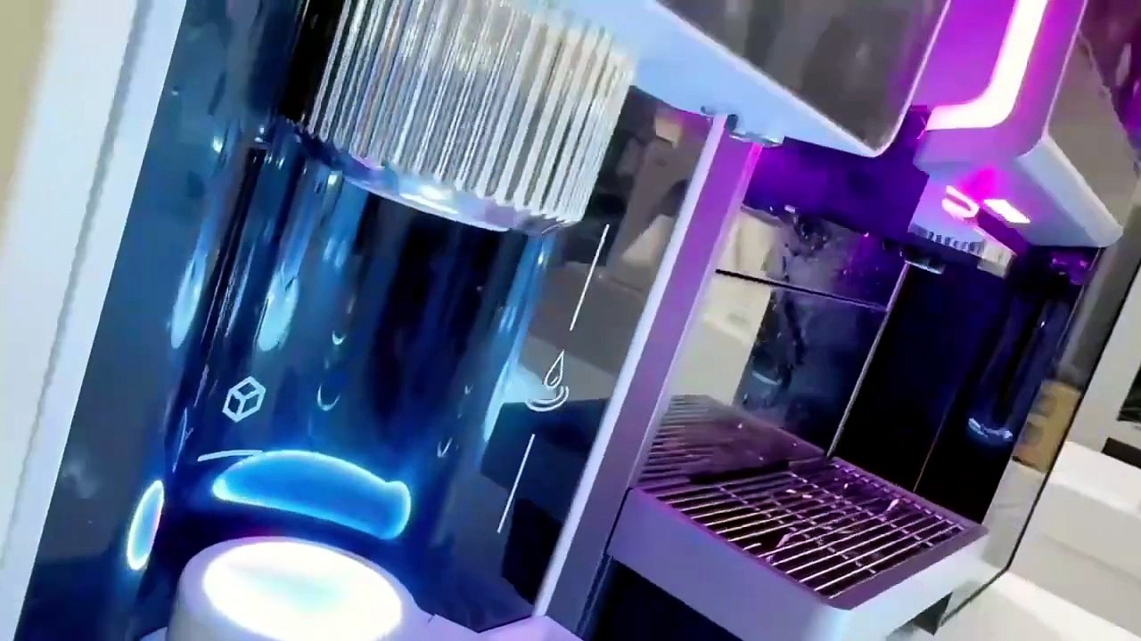 🤯 A robot just made this perfect cup of coffee!