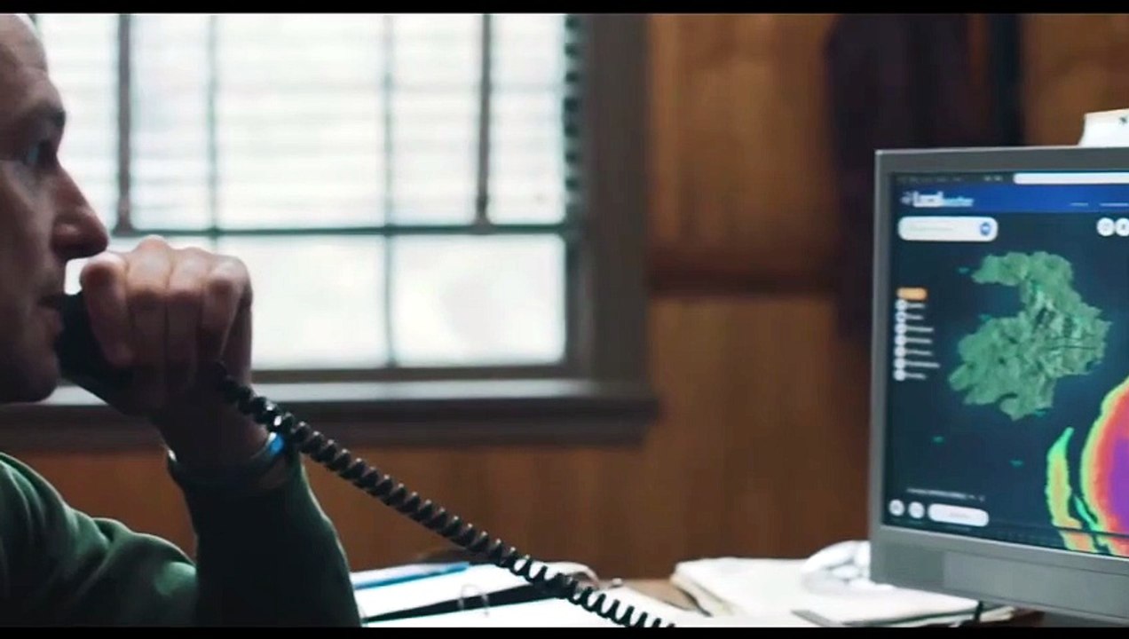 Widows Bay S01E09 Emergency Shelter