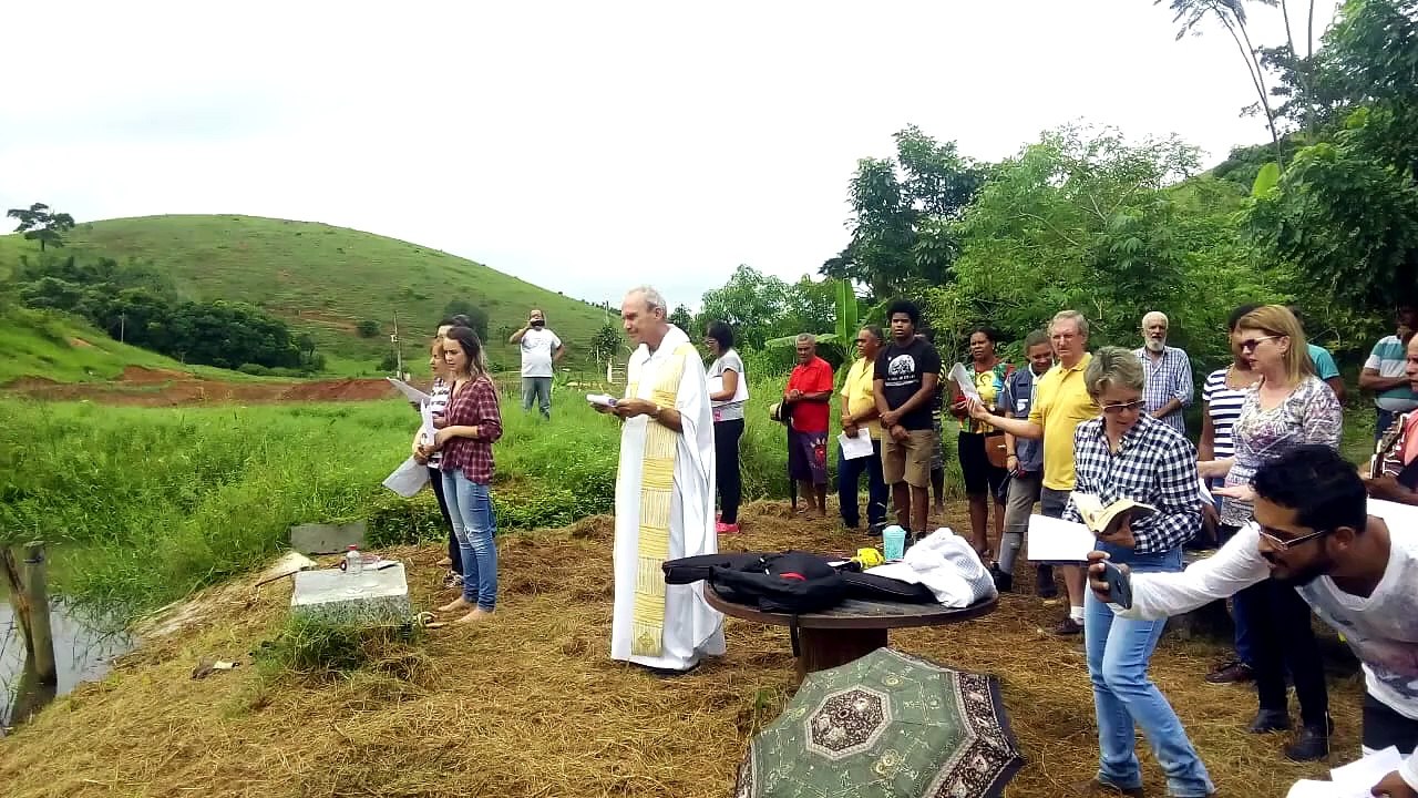 ATÍLIO VIVACQUA ES, BANDEIRA, SÍMBOLOS,  FOTOS, HINO  LETRA E MÚSICA