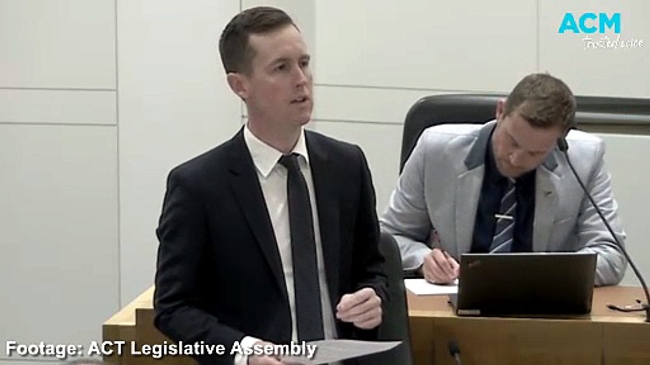 Steel supports Woden Valley Soccer Club petition