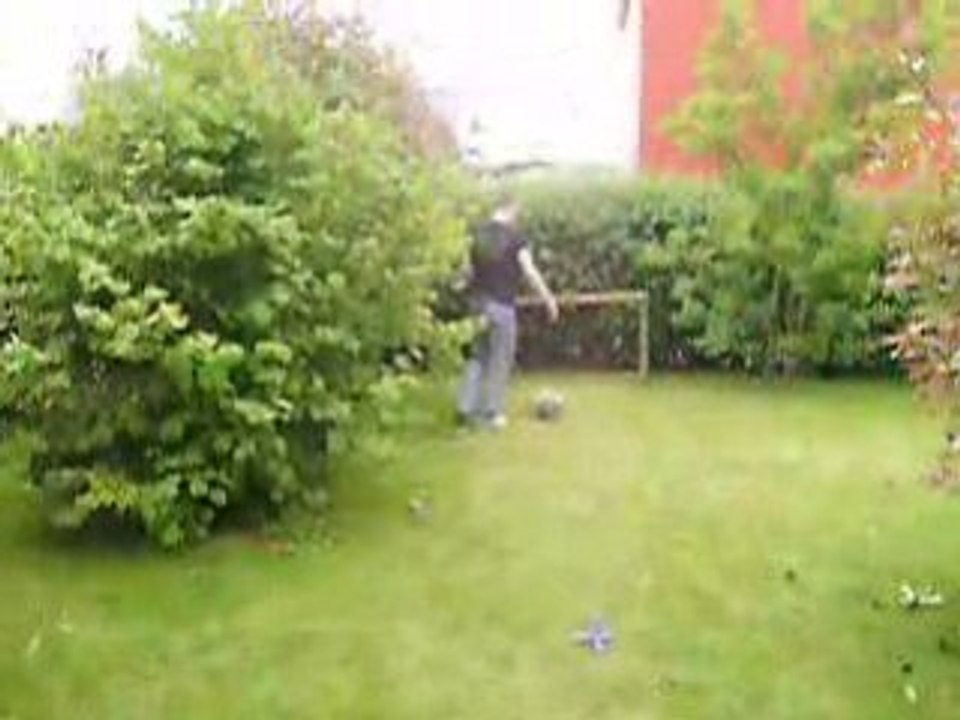 Foot dans le jardin