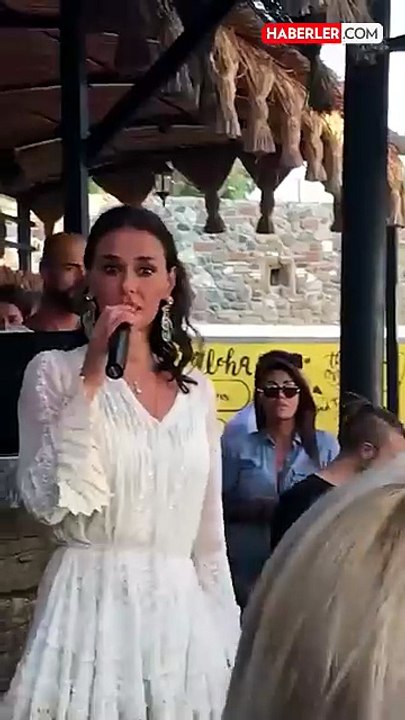 Eski Türkiye Güzeli Ayşe Hatun Önal da gözaltında!