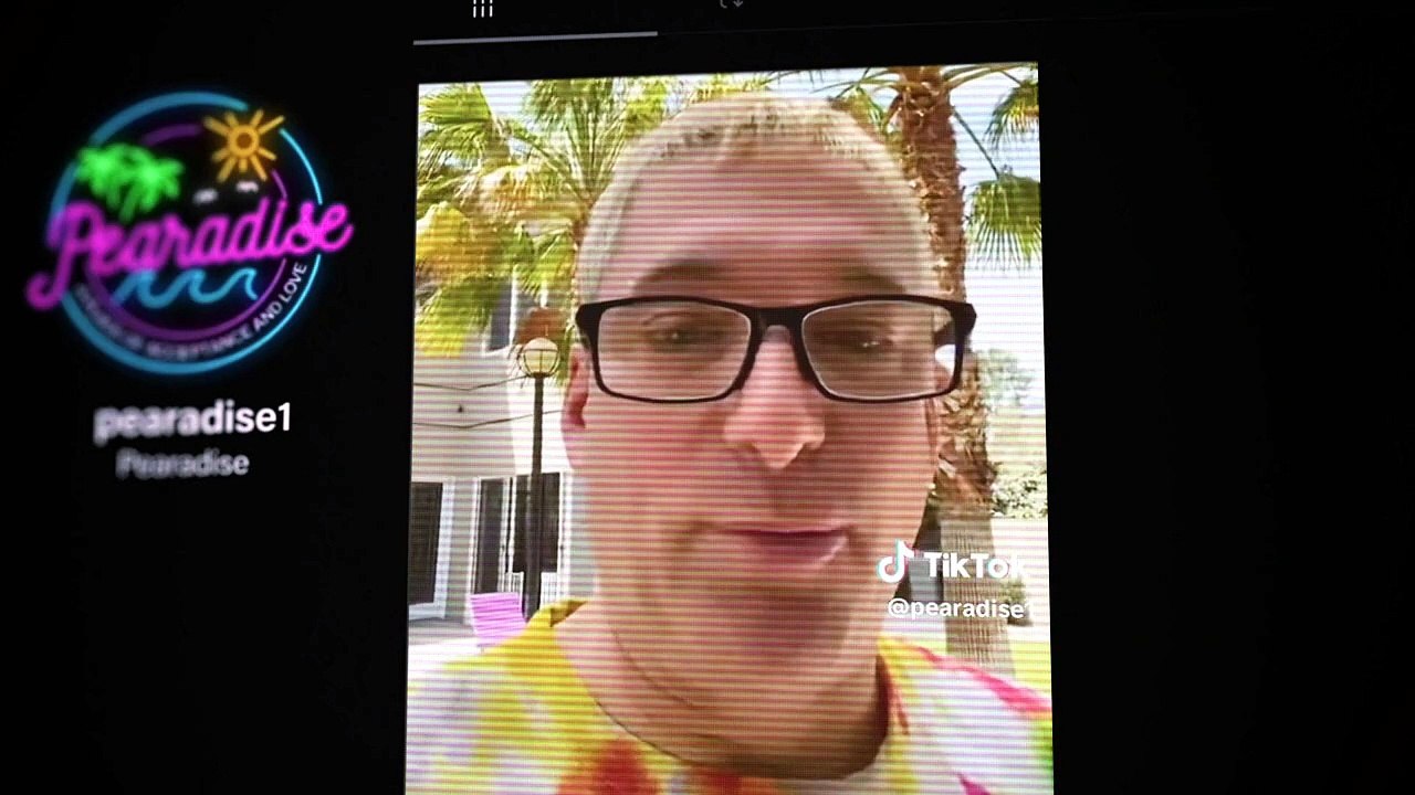 Big Girls Wanted Escaping Pearadise S01E01 The Mirage
