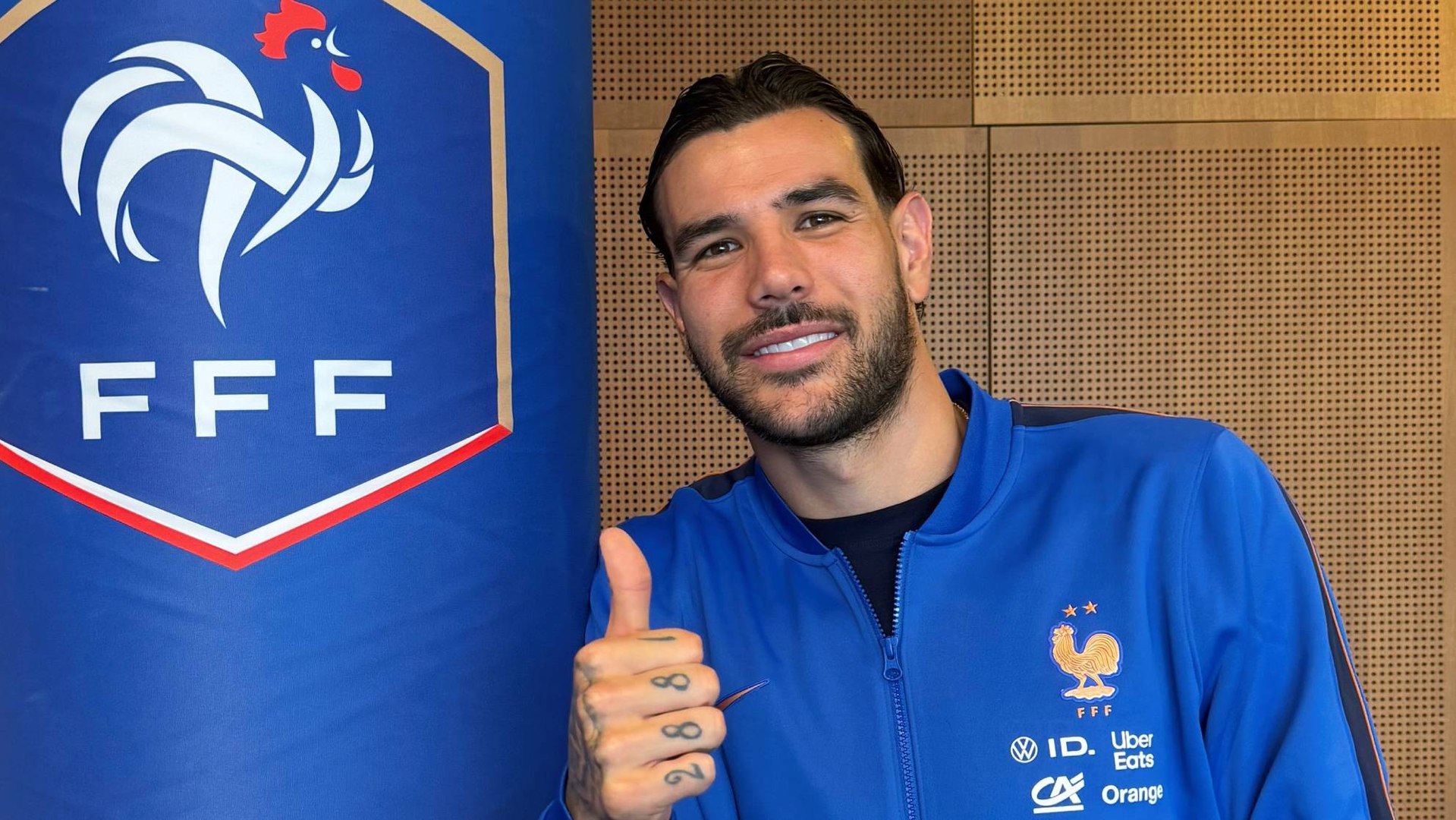 Theo Hernández: "El Mundial es lo máximo, aunque algunos digan que es mejor tener cinco Champions"