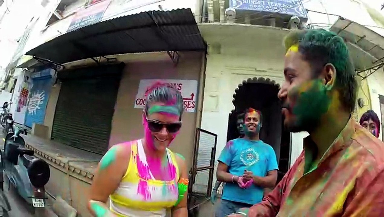 Jour 241 - Inde - Holi HD
