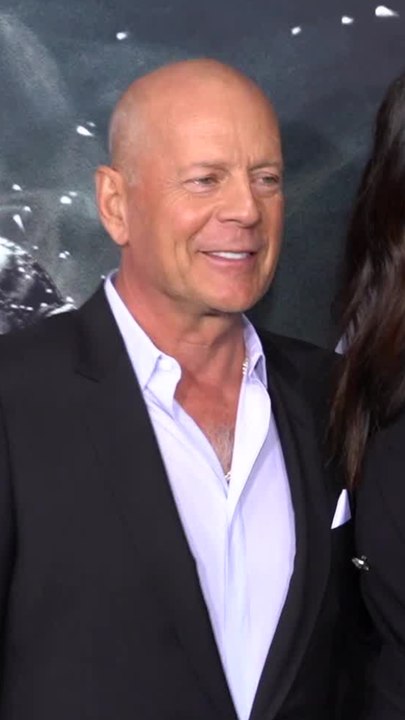 CITATION Bruce Willis (2)