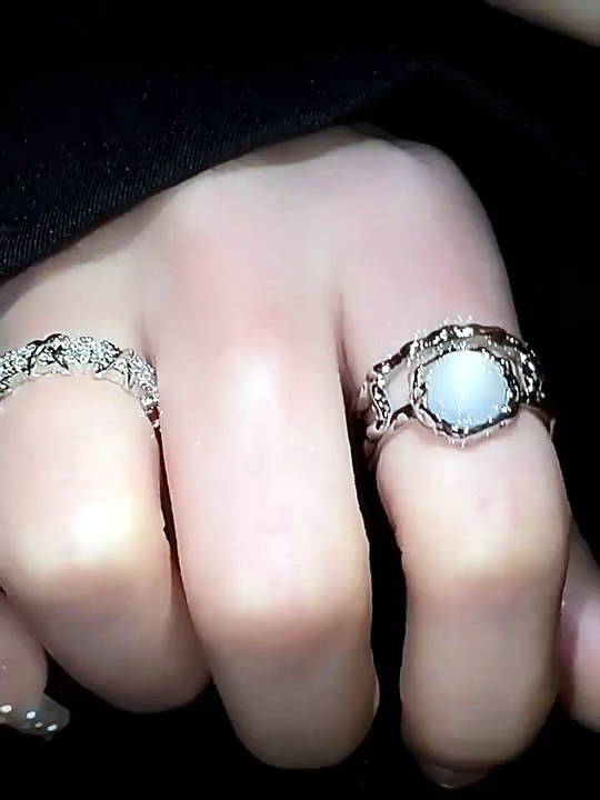 🌈 Elegant Natural Opal Jewelry Set for Women
