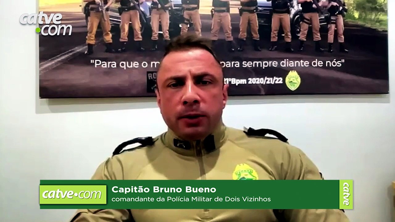Menino de 9 anos é resgatado de banheiro trancado após ser levado pelo padrasto