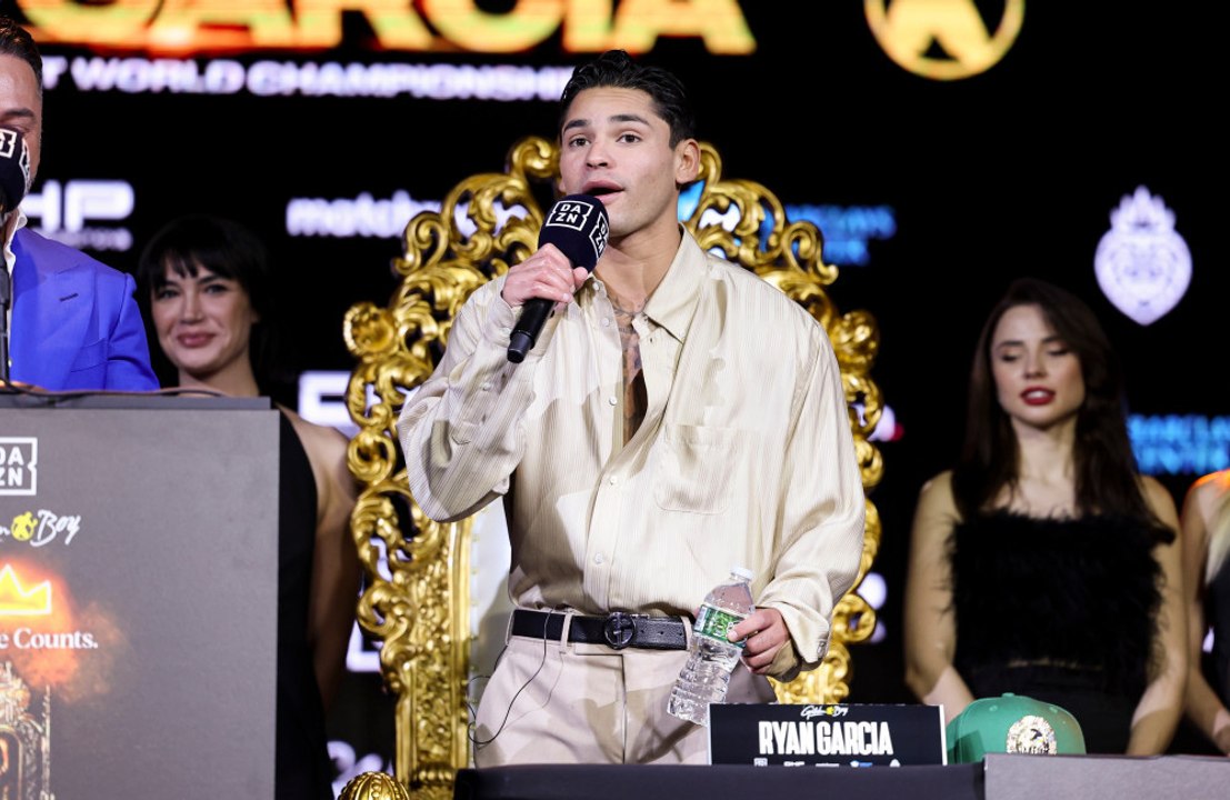 Oscar de la Hoya has revealed status of Ryan Garcia vs Conor Benn