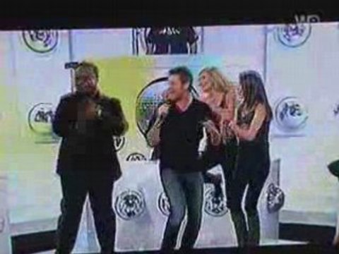 Jérôme Anthony chante claude François