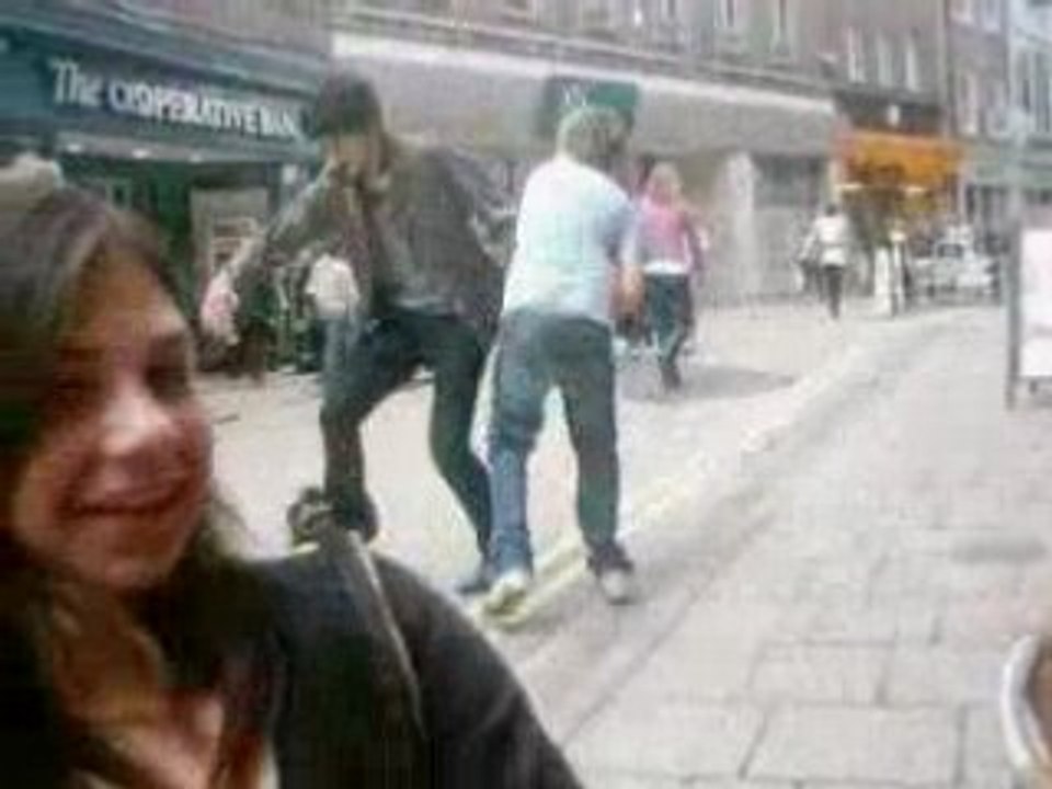 Baboustlebref@hotmail.com