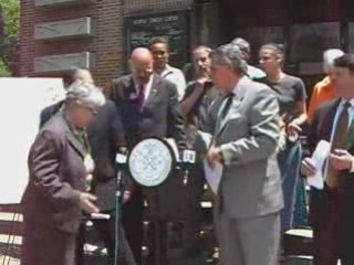 Lancman Calls For Mayor to Solve Fresh Meadows Flooding