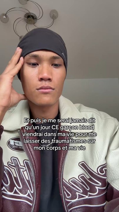 😔