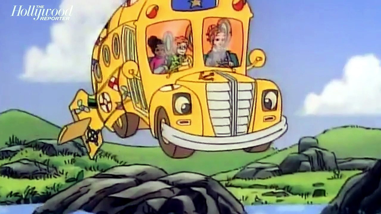 Elizabeth Banks Set to Play Ms. Frizzle in Live-Action Adaptation of 'Magic School Bus' | THR News [Full Movie]
