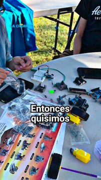 Jóvenes universitarios crean proyecto para llevar robótica gratuita a niños de escuelas vulnerables