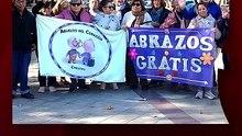 Con una campaña de concientización en la vía pública, el área de Adulto Mayor municipal llamó a interpelar el trato social hacia los ancianos.