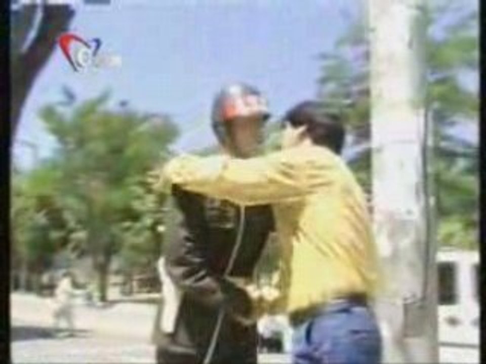 Ali Dogan - Bir Bulut Kayniyor Sivas Elinde