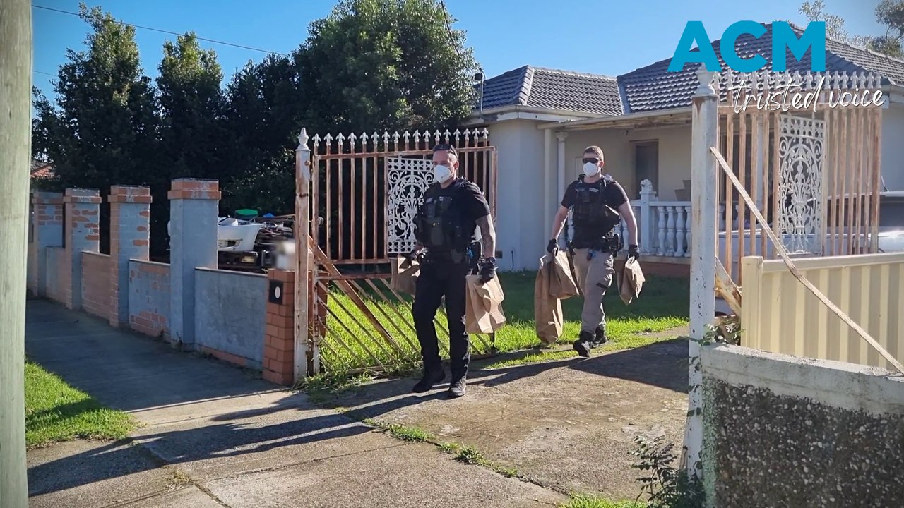 Firearms, meth and gun-making equipment seized in Melbourne raid