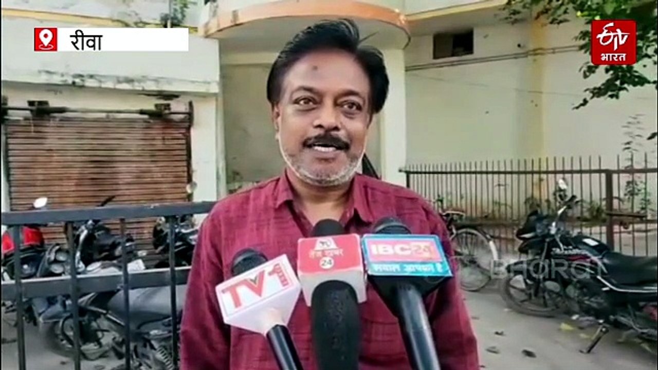 रीवा में नगरीय प्रशासन विभाग के दफ्तर के सामने कटोरा लेकर भीख मांगेगा उपयंत्री