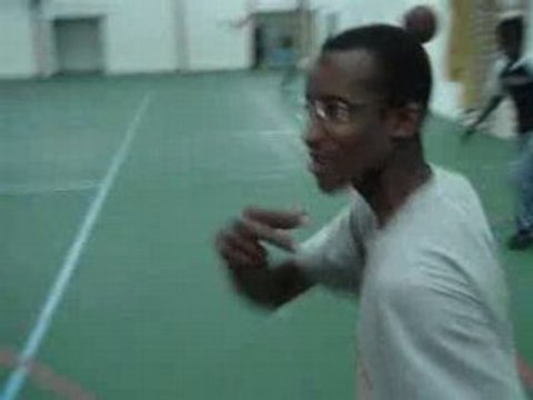 Alley houps et dunk by bibo