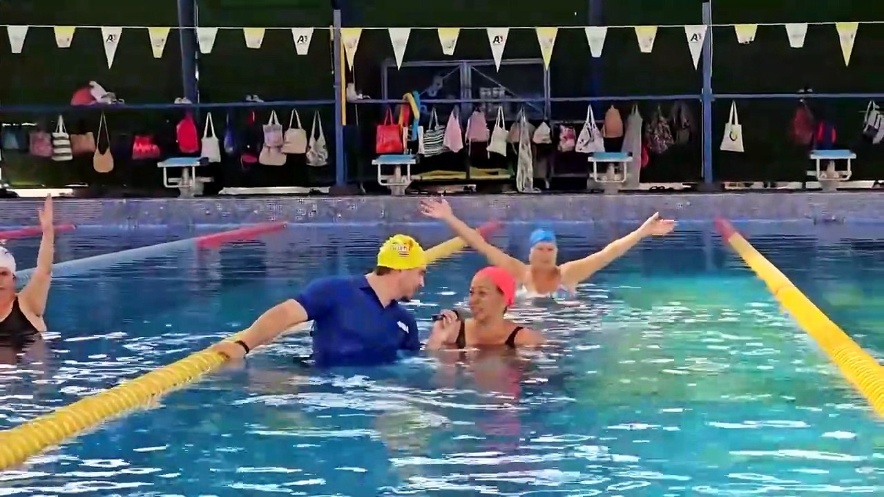 mqn-ruben-se-sumerge-en-el-aquafitness-y-descubre-que-hacer-ejercicio-puede-ser-divertido-110626 [Full Movie]