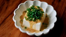 What Gives Yudofu Its Gentle Savory Flavor? 🍚