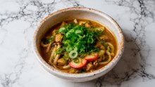 Japanese Noodles Meet Rich Curry Broth 🔥