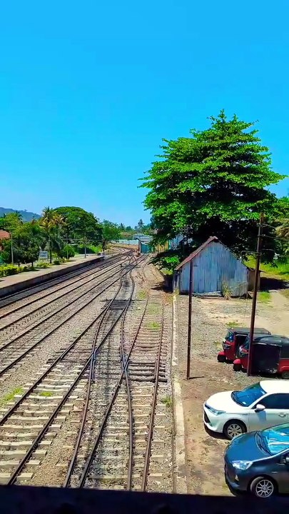 Train station 🚉 #railway #srilanka