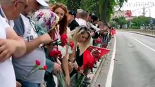 Cumhurbaşkanı Erdoğan Edirne’de karanfillerle karşılandı