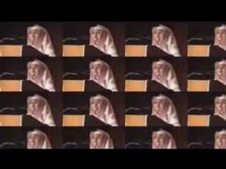 طفل رائع جدا يرتل القران إستمع