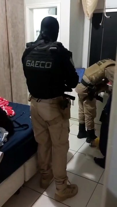 Seis pessoas são presas em operação que investiga grupo que atua com homicídios e tráfico na Bahia