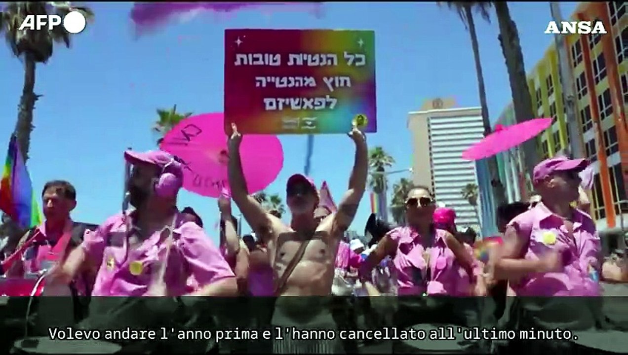 In Israele, la prima parata del Pride a Tel Aviv dopo gli attacchi del 7 ottobre