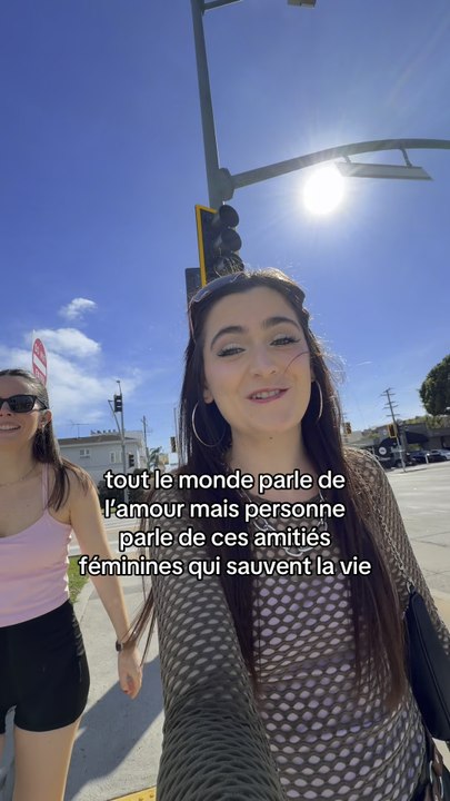 L’amitié féminine j’en parlerai dans mon prochain livre hehe ✨