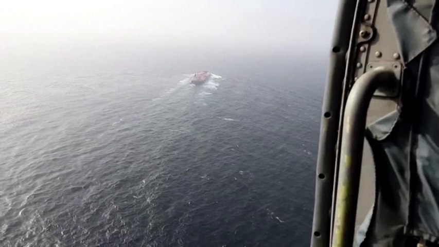 القيادة المركزية الأميركية تنشر لقطات لقواتها خلالفرض الحصار البحريعلى ايران في مضيق هرمز