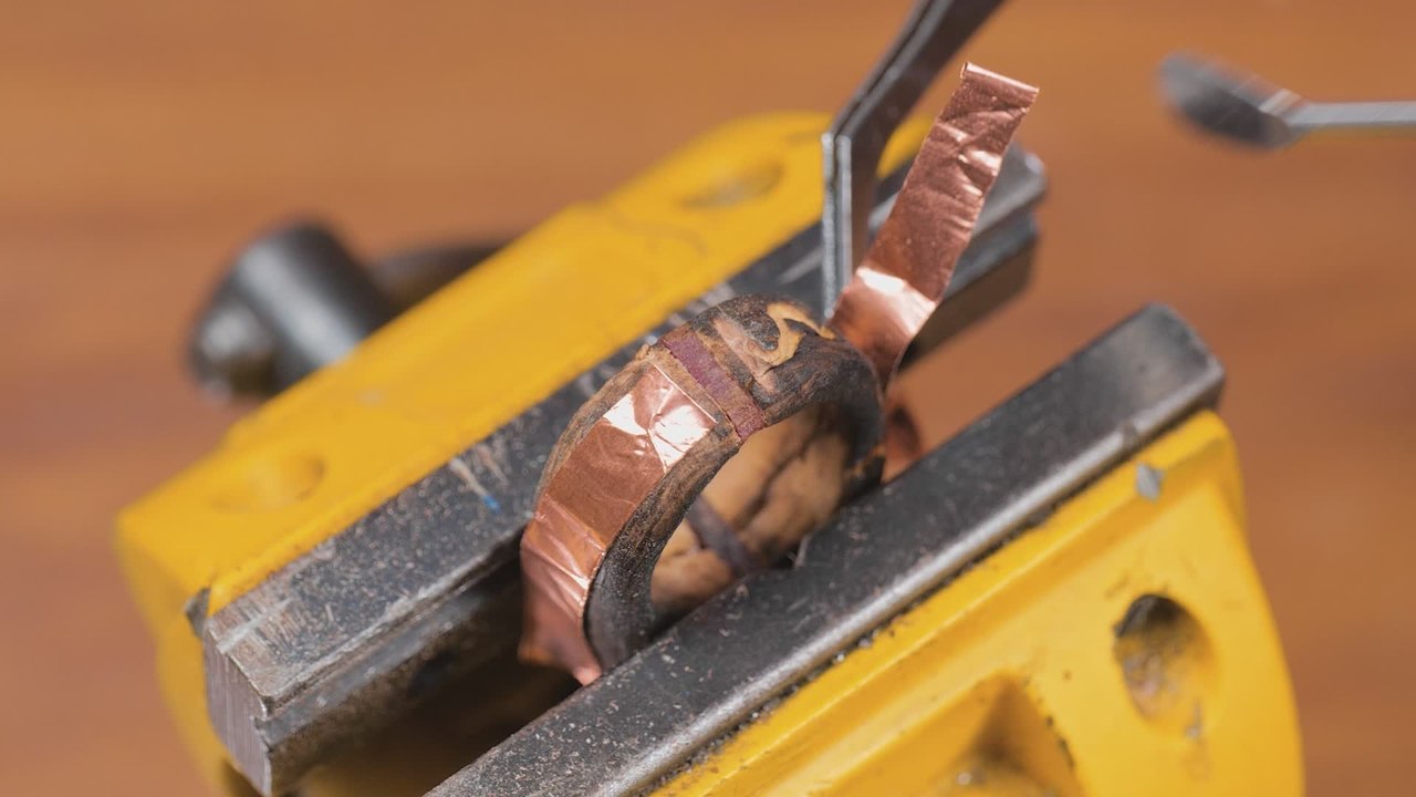 Crafting a Beautiful Wooden Ring in Just 5 Minutes