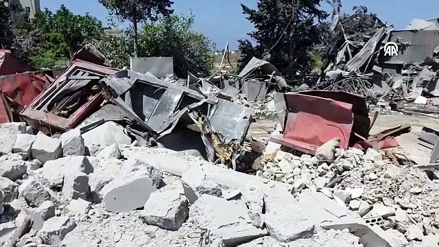 İsrail’in Sur kentine düzenlediği hava saldırısının yol açtığı yıkım görüntülendi