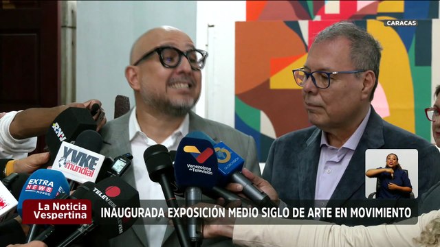 Autoridades del Gobierno nacional inauguran la exposición Medio siglo de arte en movimiento