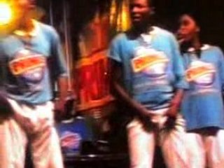 WAZEKWA EN CONCERT A KINSHASA