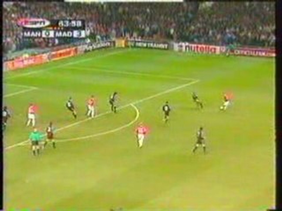 David Beckham dribbling