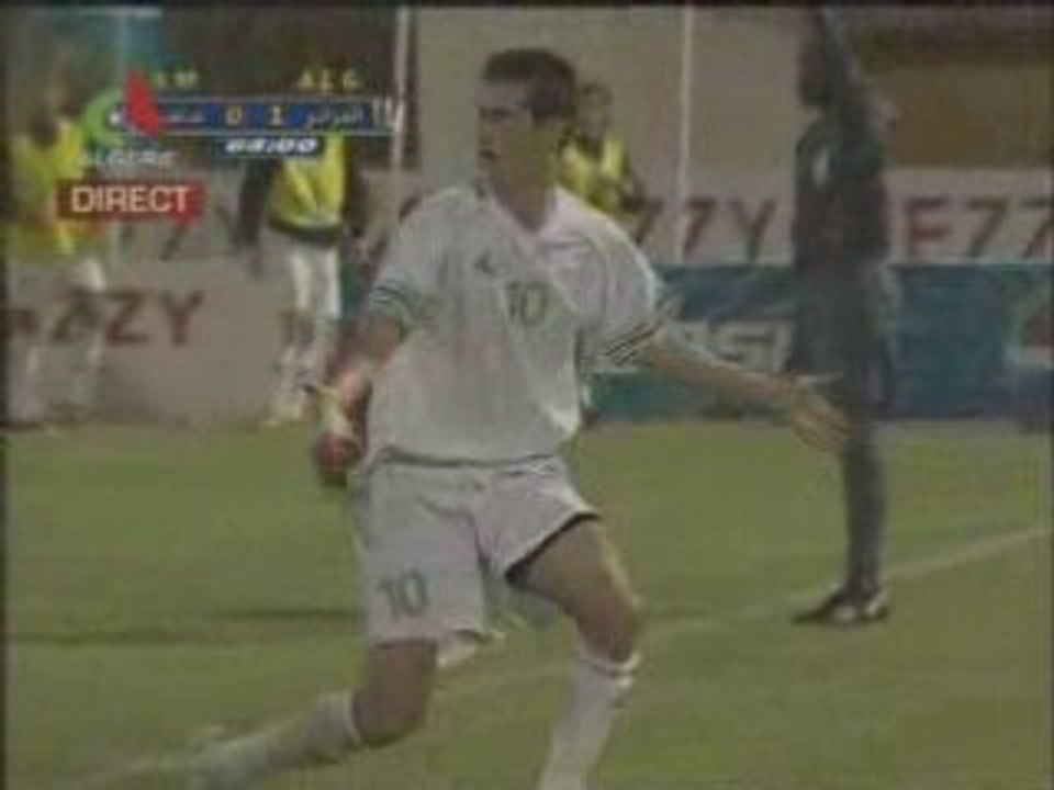 Algérie 1-0 Gambie Rafik Saifi Geste Technique
