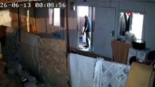 Gaziantep’teki 4.6’lık deprem anı güvenlik kameralarında