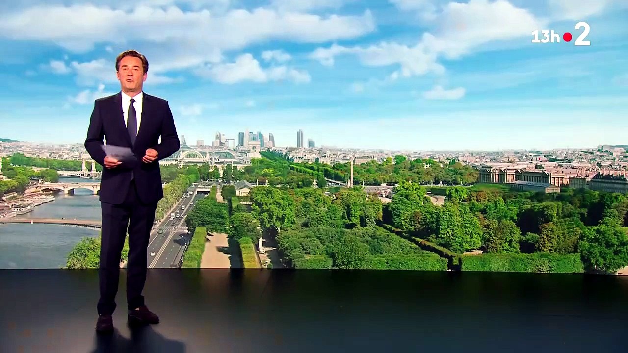 En 2024,  Nathanaël de Rincquesen présente ses excuses aux téléspectateurs de France 2 après une erreur dans le journal de 13 heures