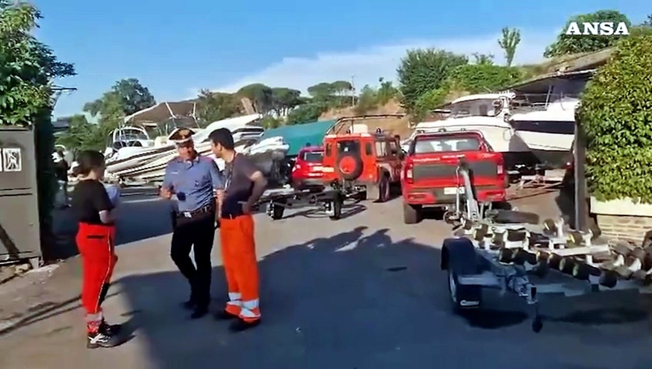 Proseguono le ricerche del marito della Roccella disperso nel lago di Vico
