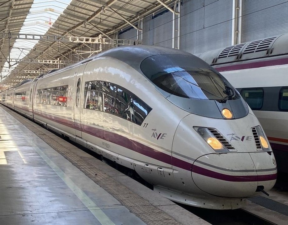 Renfe cancela 320 trenes por la huelga: los sindicatos acusan al Gobierno de ‘desmantelar’ Mercancías